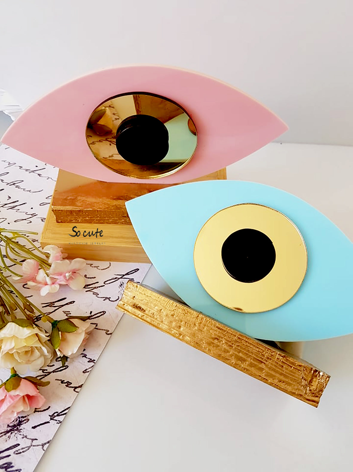 Γούρι οβάλ γαλάζιο μάτι σε βάση - So Cute by Dimi