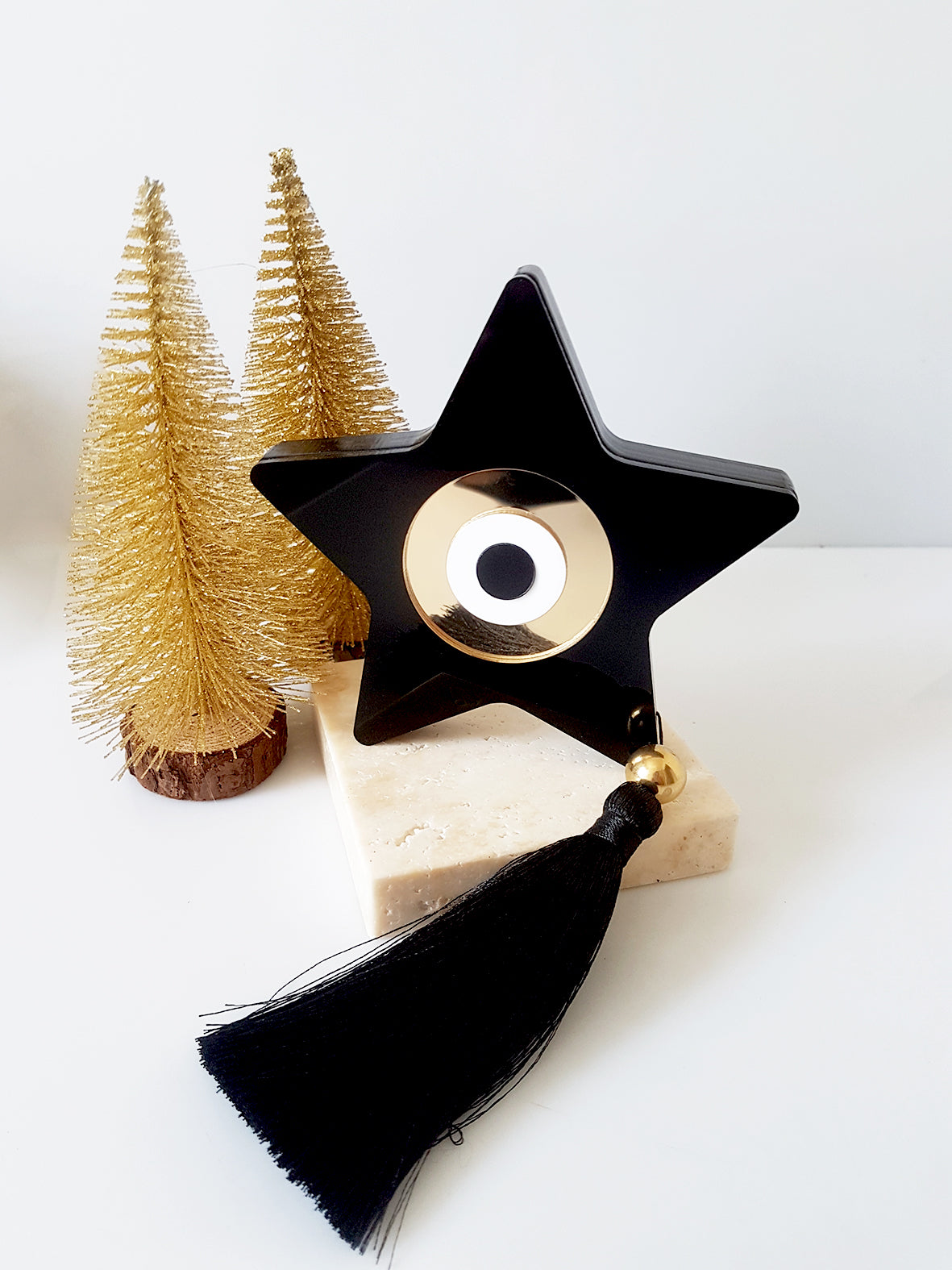 Επιτραπέζιο Πρωτότυπο Γούρι Star Charm , χειροποίητο απο plexiglass αστέρι με μάτι – minimal luxury- So Cute by Dimi