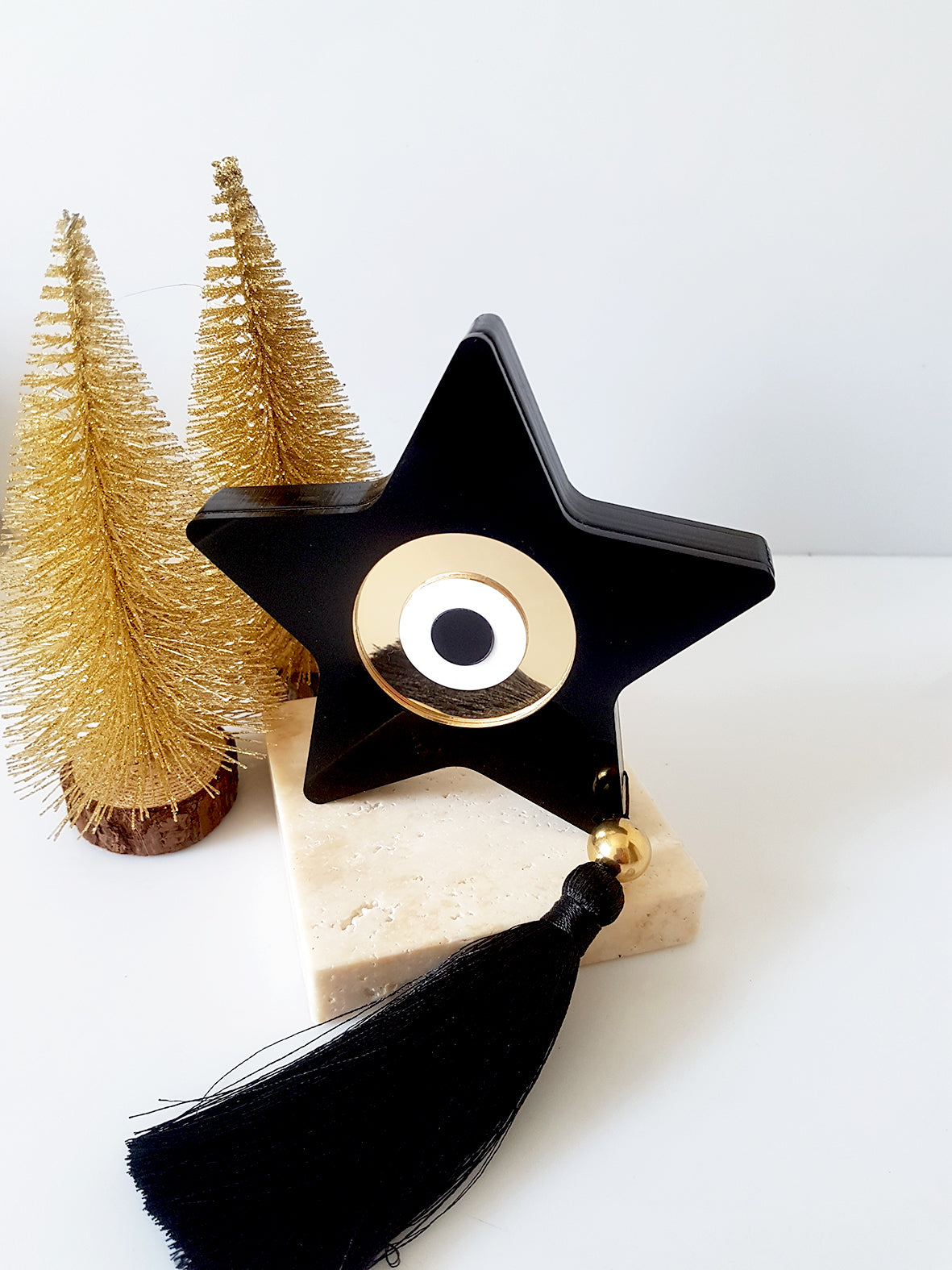 Επιτραπέζιο Πρωτότυπο Γούρι Star Charm , χειροποίητο απο plexiglass αστέρι με μάτι – minimal luxury- So Cute by Dimi