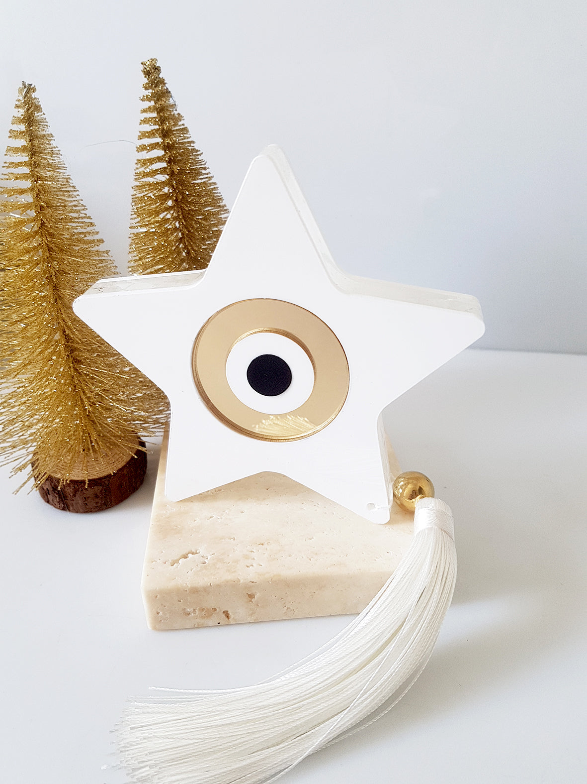 Επιτραπέζιο Πρωτότυπο Γούρι Star Charm , χειροποίητο απο plexiglass αστέρι με μάτι – minimal luxury- So Cute by Dimi