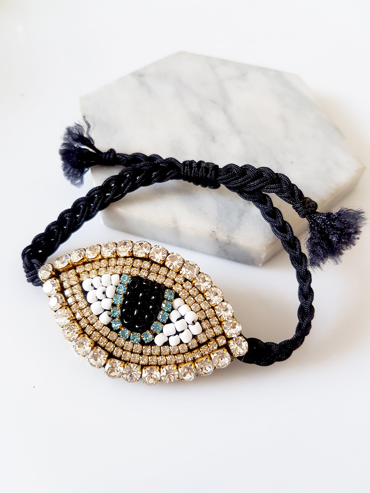 Χειροποίητο βραχιόλι με πλεκτό κορδόνι και μεγάλο μοτίφ ματιού με στρας – Shiny Eye Large – So Cute by Dimi