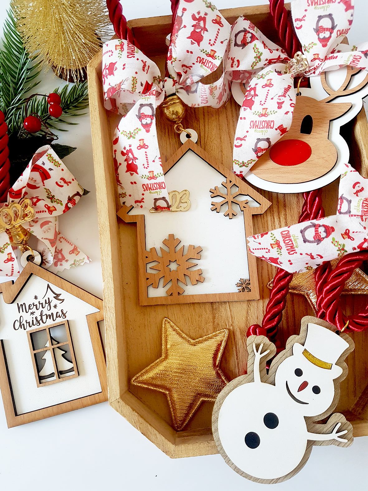 Κρεμαστά ξύλινα γούρια Merry Chirstmas σε 4 σχέδια - So Cute by Dimi