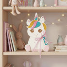 Χειροποίητο κάδρο μονόκερος από ξύλο και πολύχρωμο πλεξιγκλάς με glitter και κορδέλες, διαστάσεις 30×19 εκ.