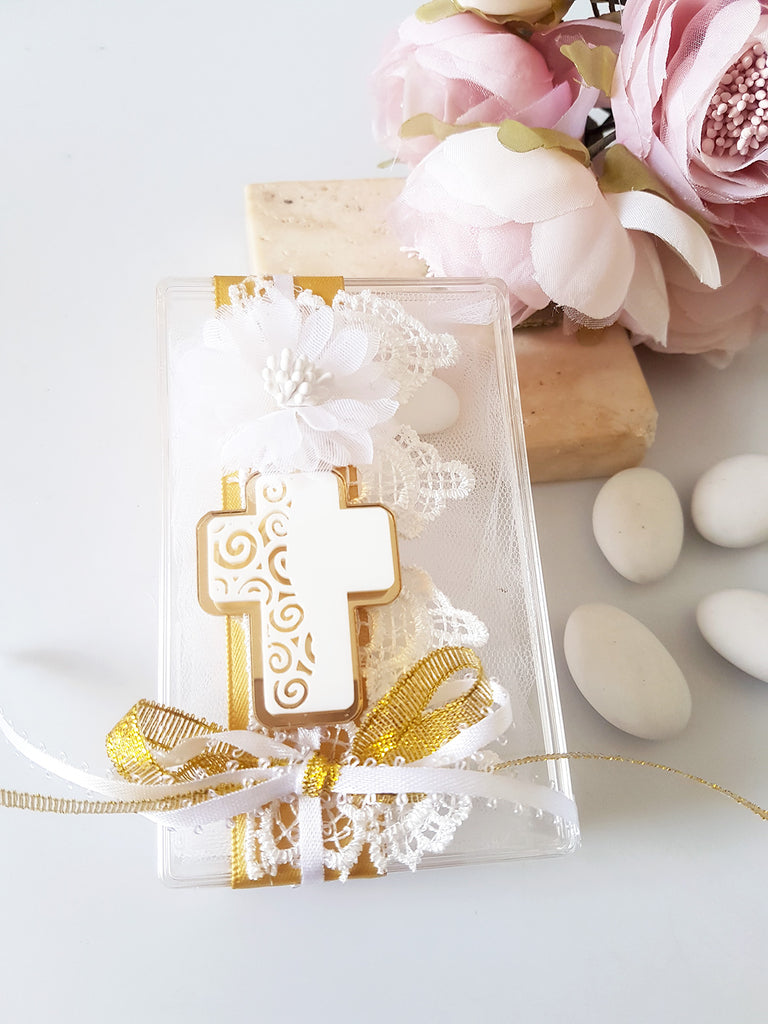 Μπομπονιέρα γάμου πλεξιγκλάς κουτί με σταυρό - So Cute by Dimi
