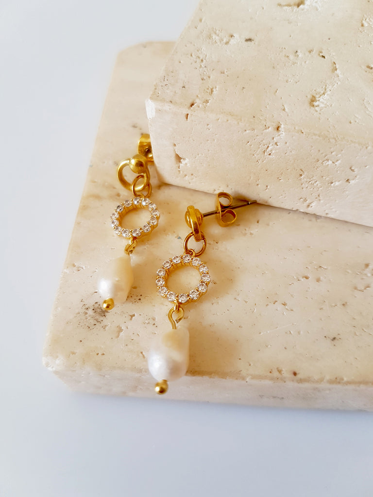 Flirt Earrings