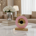 Επιτραπέζιο γούρι μάτι από πλεξιγκλάς σε ροζ με χρυσό καθρέφτη και ξύλινη βάση – So Cute by Dimi