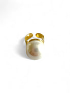 Pearl Dome Ring – Ατσάλινο Δαχτυλίδι με Μεγάλη Πέρλα | So Cute by Dimi