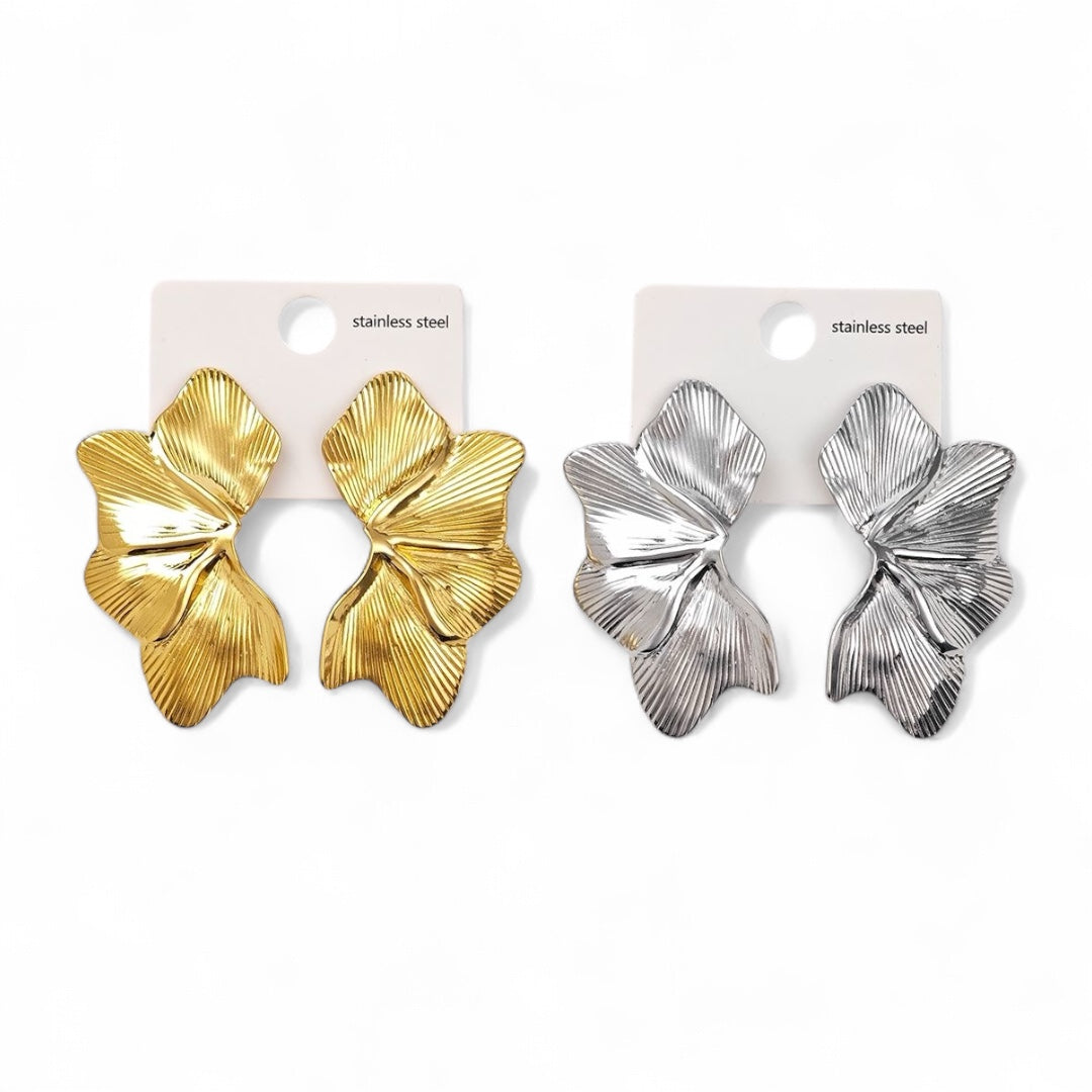 Σκουλαρίκια Ginkgo Shine από ανοξείδωτο ατσάλι σε χρυσό & ασημί, ανάγλυφο φύλλο ginkgo – statement jewelry