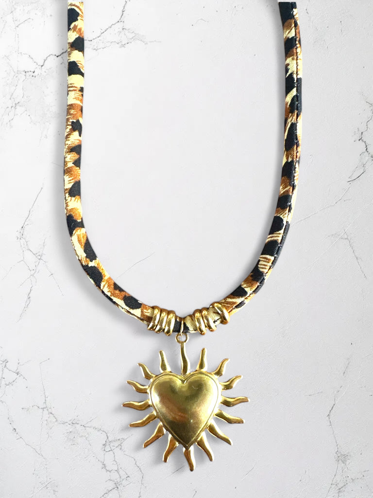 SAFARI SPIRIT NECKLACE