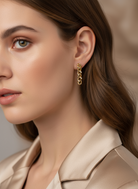 Chain Luxe Earrings – Σκουλαρίκια επίχρυσα με αλυσίδα και ζιργκόν – So Cute by Dimi