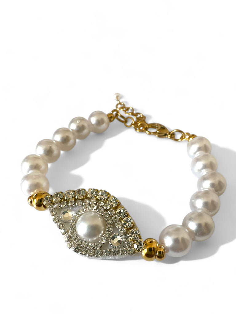 TIFFANY EYE PEARLS BRACELET - So Cute by Dimi