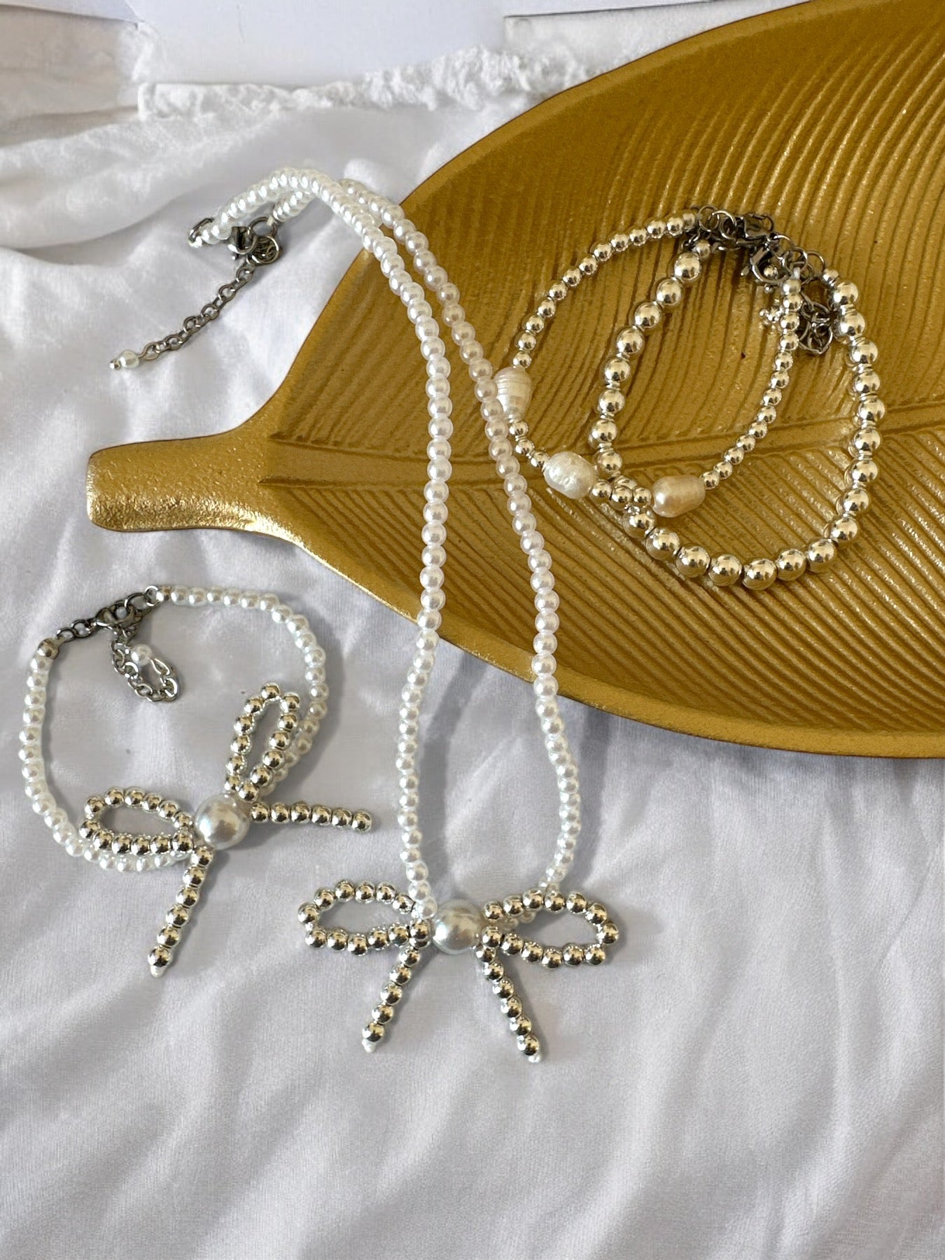 IRENE PEARLS BRACELET - So Cute by Dimi