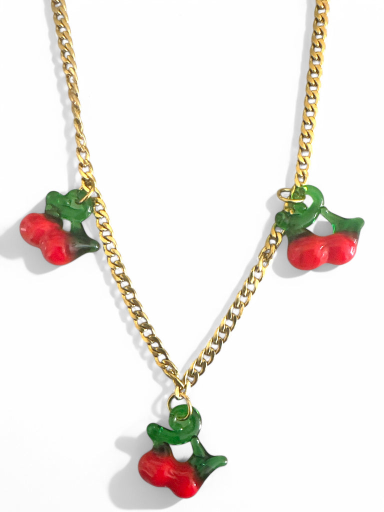 GLEAM NECKLACE