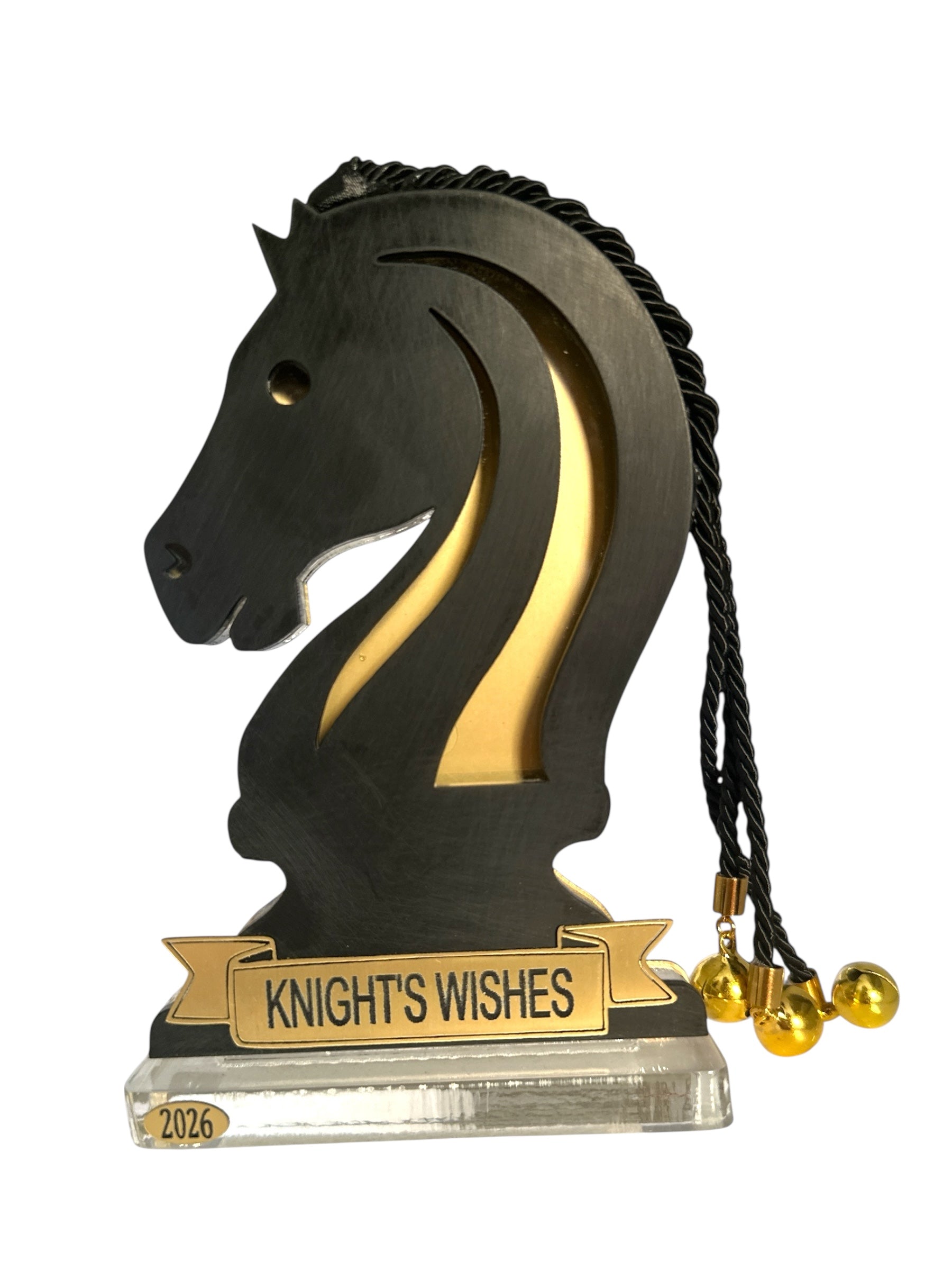 Γούρι 2026 Άλογο Chess Bold Plexiglass με κορδόνι χαίτη & κουδουνάκια – Knight’s Wishes
