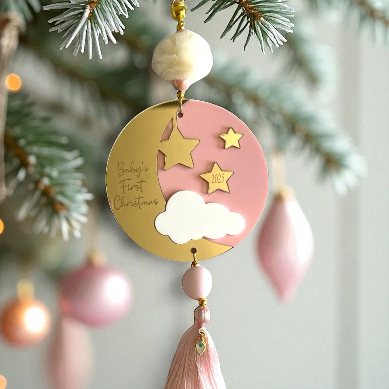 Γούρι Baby’s First Christmas plexiglass ροζ με φούντα – So Cute by Dimi
