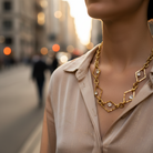 Rhombus Glow Necklace – Ατσάλινο κολιέ με ρομβοειδείς συνδέσμους και ζιργκόν σε χρυσό, So Cute by Dimi