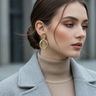 Ατσάλινα διπλά οβάλ statement σκουλαρίκια σε χρυσό και ασημί – Double Oval Glow από την So Cute by DImi