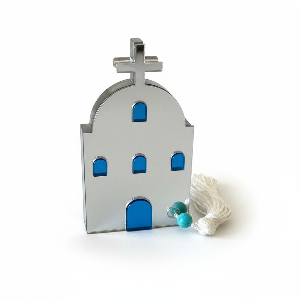 Μικρό επιτραπέζιο γούρι εκκλησάκι από πλεξιγκλάς με μπλε λεπτομέρειες και φούντα – So Cute by Dimi"