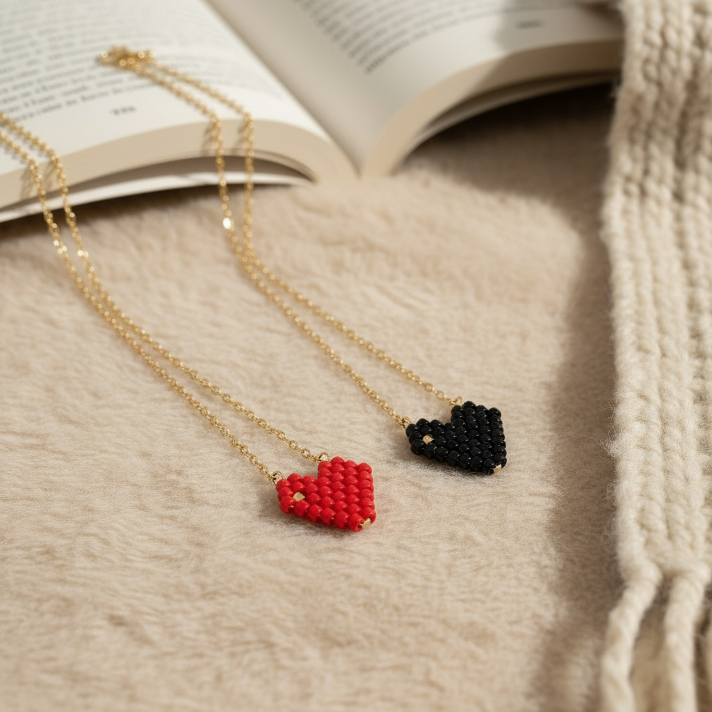 Mini Heart Glow – Κολιέ με Μικρή Καρδιά Miyuki | Ατσάλι - So Cute by Dimi