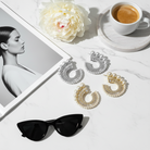 Statement σκουλαρίκια με πέρλες και στρας σε χρυσό και ασημί, So Cute by Dimi.