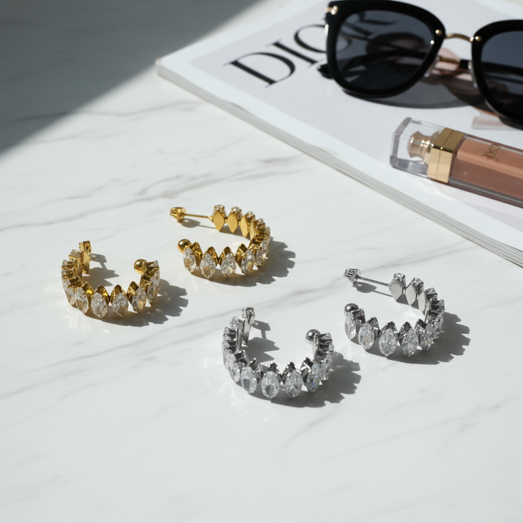 Ατσάλινα hoops Luna Glow με ζιργκόν σε χρυσό και ασημί – So Cute by Dimi