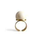 Pearl Dome Ring – Ατσάλινο Δαχτυλίδι με Μεγάλη Πέρλα | So Cute by Dimi