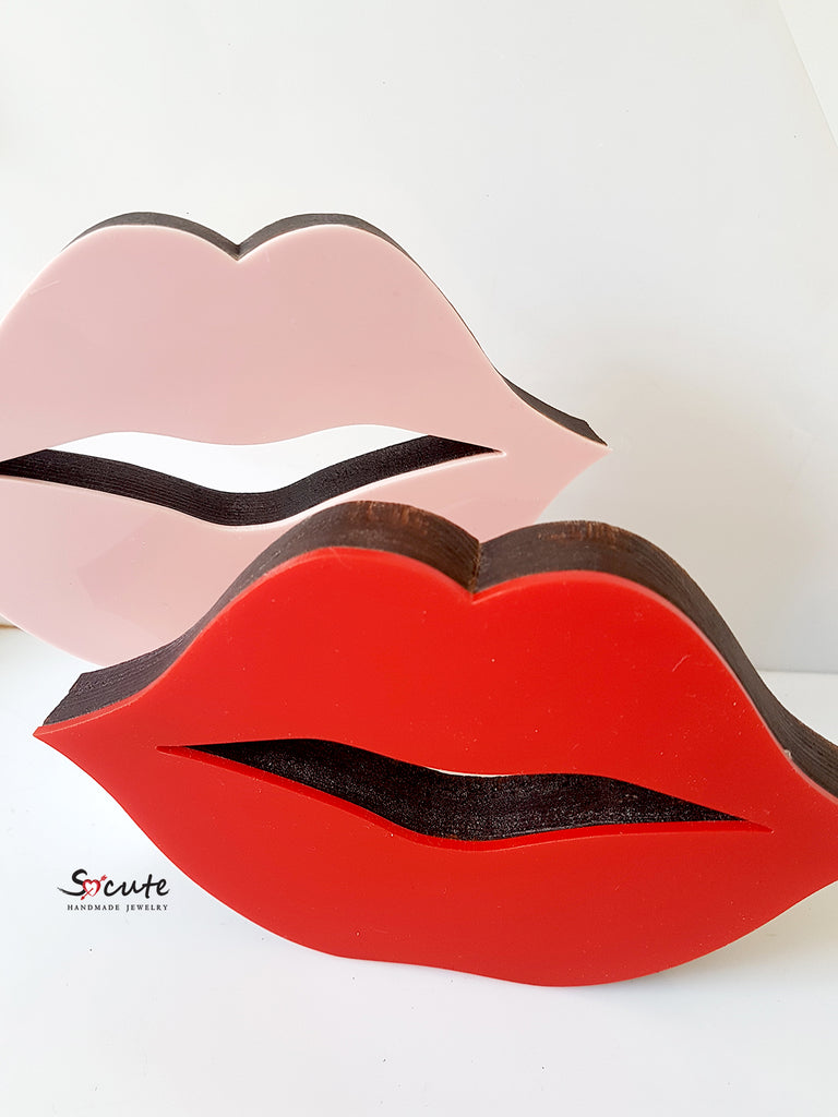 Επιτραπέζιο γούρι Lips - So Cute by Dimi