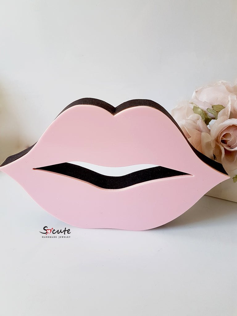 Επιτραπέζιο γούρι Lips - So Cute by Dimi