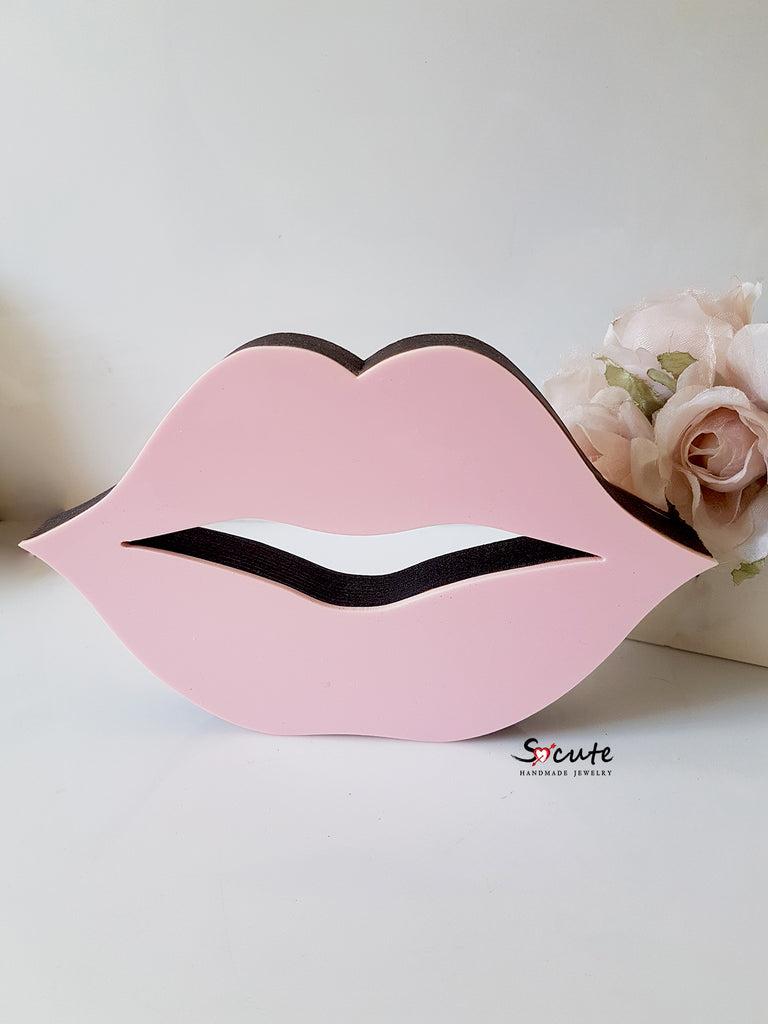 Επιτραπέζιο γούρι Lips - So Cute by Dimi