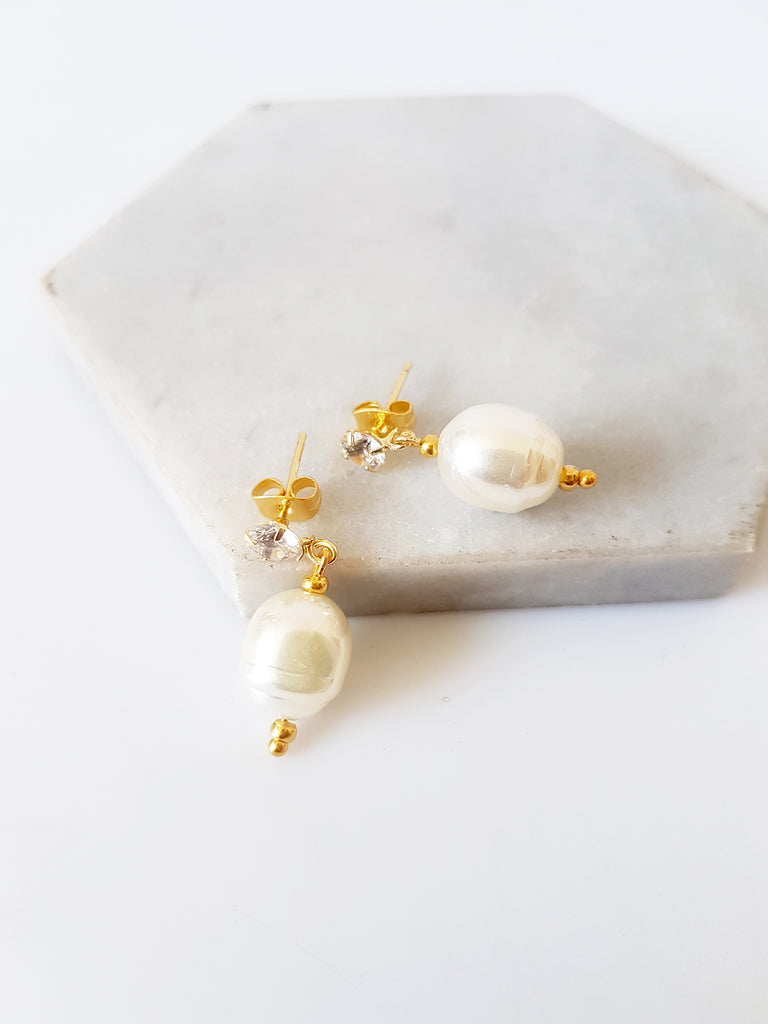 Σκουλαρίκια με 925 ασημένιο κούμπωμα με ζιργκόν και πέρλα - So Cute by Dimi
